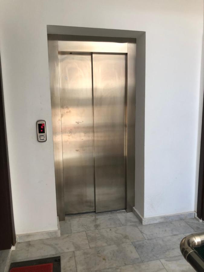 Reflex Apartment Spacious&Comfortable Nicosia Exterior foto